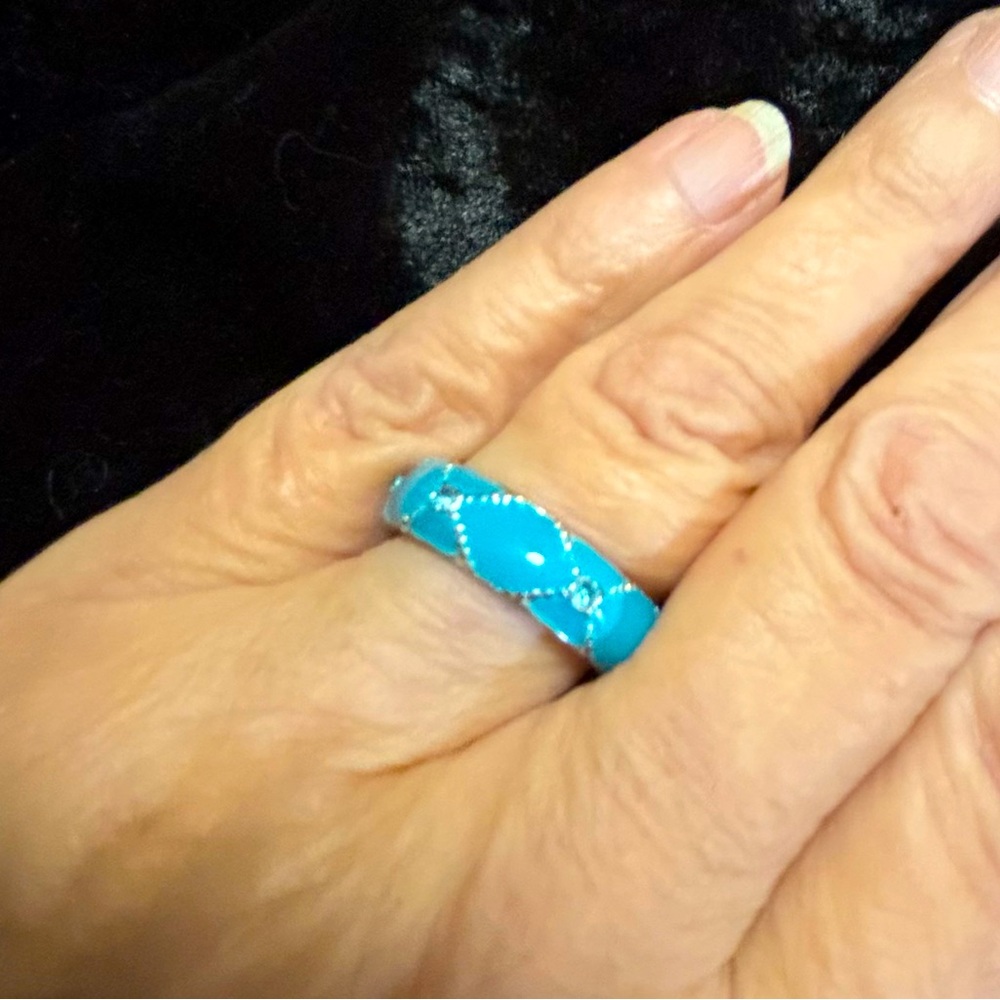 Avon Ring